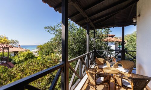 MASTER BEDROOM BALCONY