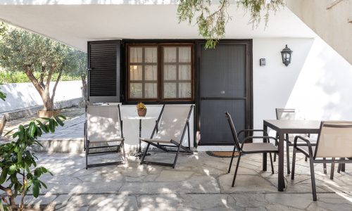 STUDIO'S PATIO